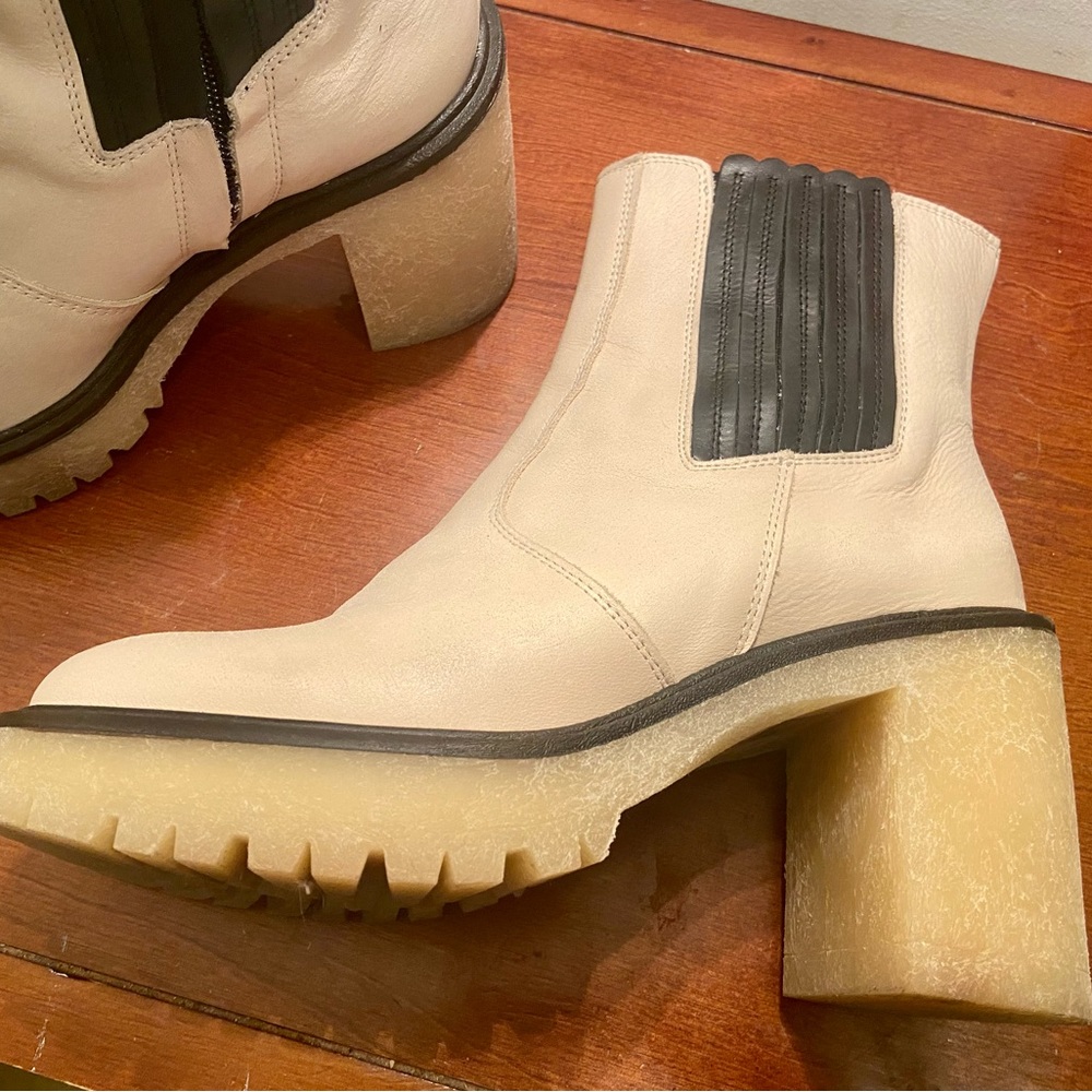 Free People James chelsea boot